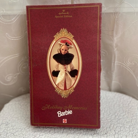 Barbie Special Edition Hallmark Series 1994 - Picture 9 of 11